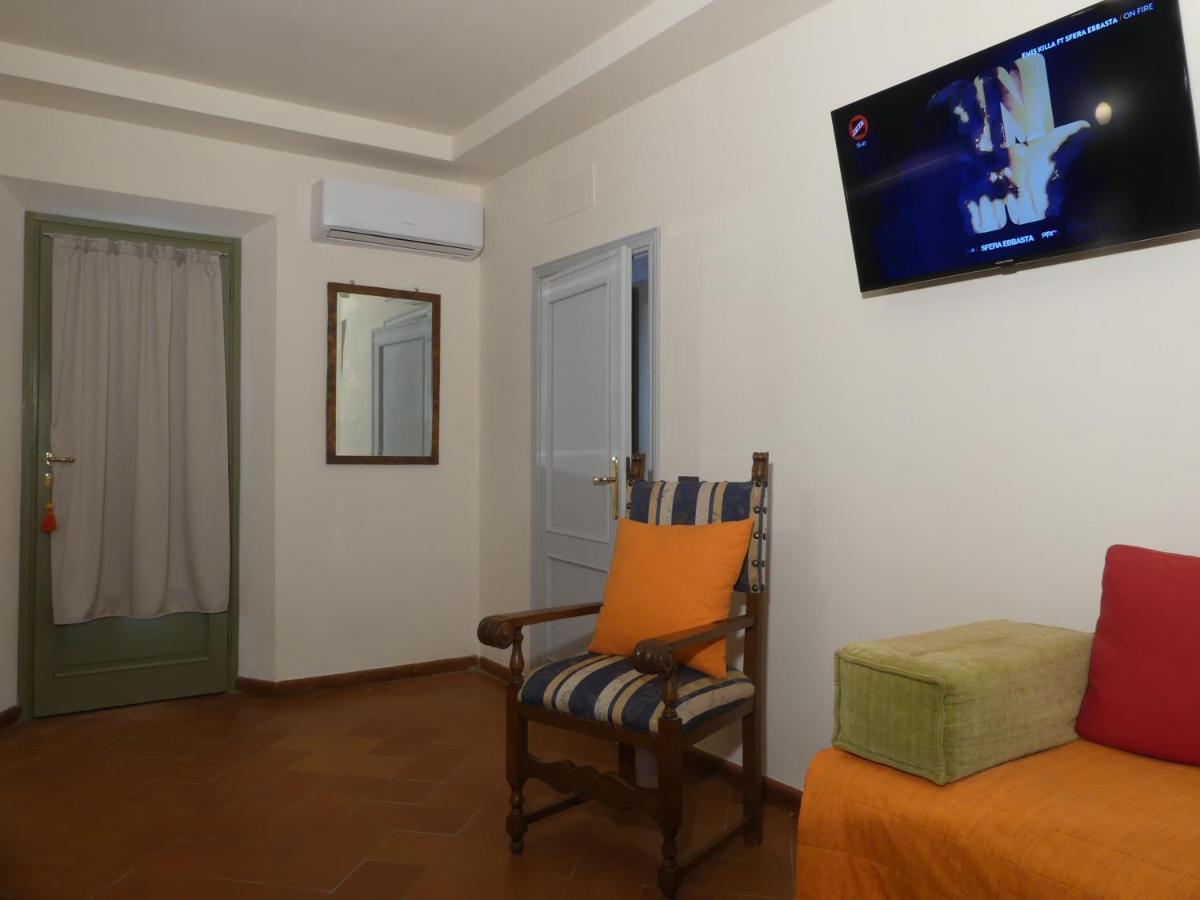 Bed and Breakfast Helichrysum Вінчі Екстер'єр фото